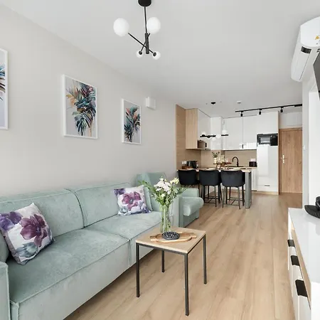 M&m, Gratis Parking, Basen, Sauna, Silownia Apartahotel