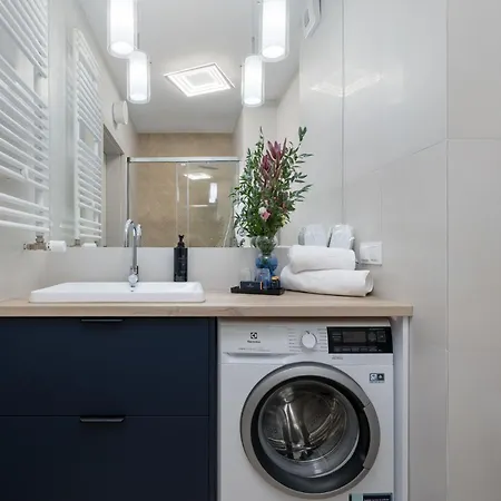 Apartahotel M&m, Gratis Parking, Basen, Sauna, Silownia