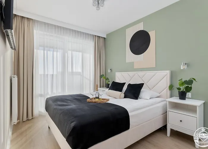 M&m, Gratis Parking, Basen, Sauna, Silownia