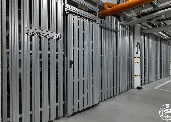 M&m, Gratis Parking, Basen, Sauna, Silownia كولوبرزيغ