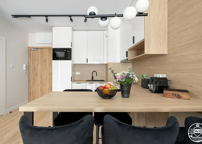 M&m, Gratis Parking, Basen, Sauna, Silownia Apartahotel